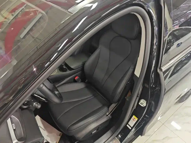 BYD Seal 05 DM-i — Фото автомобиля 14