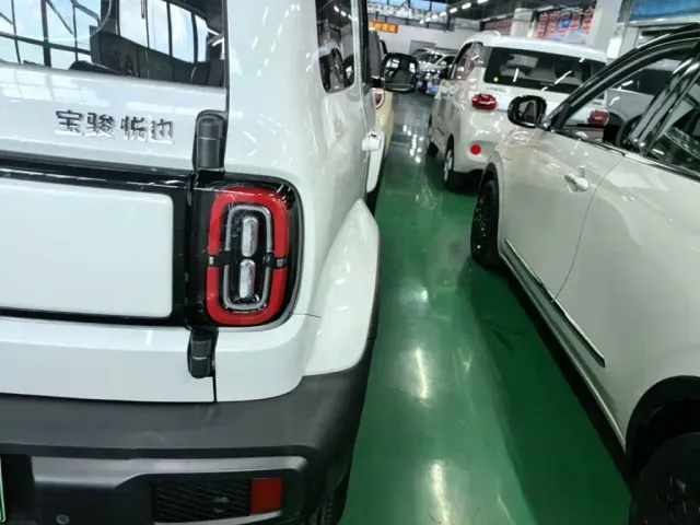 Baojun Yep — Фото автомобиля 7