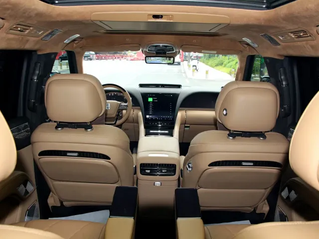 BYD U8L — Фото автомобиля 20