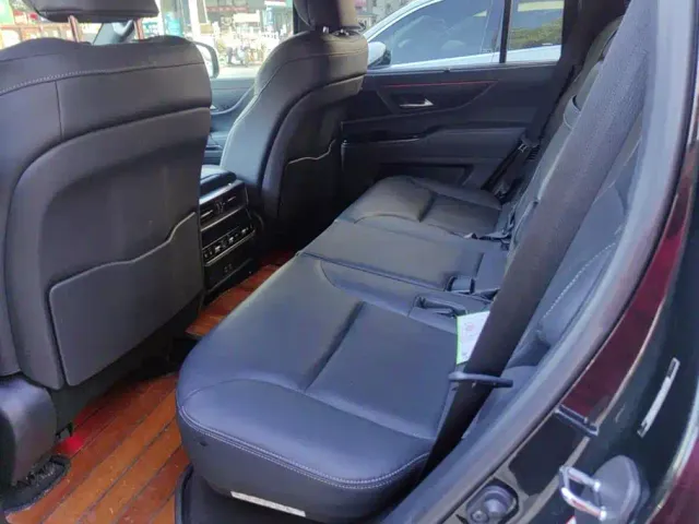 Lexus LX — Фото автомобиля 11