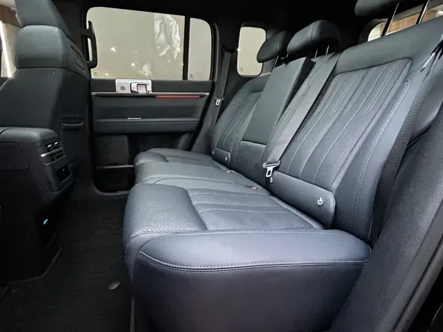 BYD FangChengBao Titanium 7 — Фото автомобиля 15
