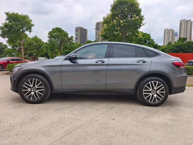 Mercedes-Benz GLC Coupe — Фото автомобиля 3