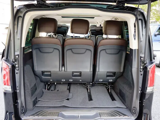 Mercedes-Benz V-Class — Фото автомобиля 14