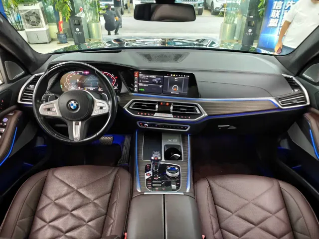 BMW X5 — Фото автомобиля 7
