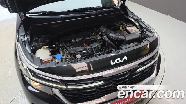 Kia Seltos New — Фото автомобиля 9