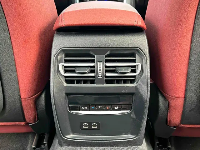 BMW 3 Series — Фото автомобиля 17