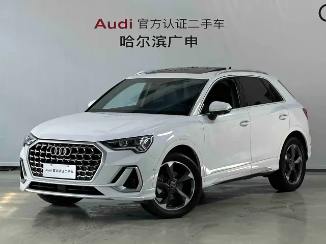 Фотография автомобиля — Audi Q3