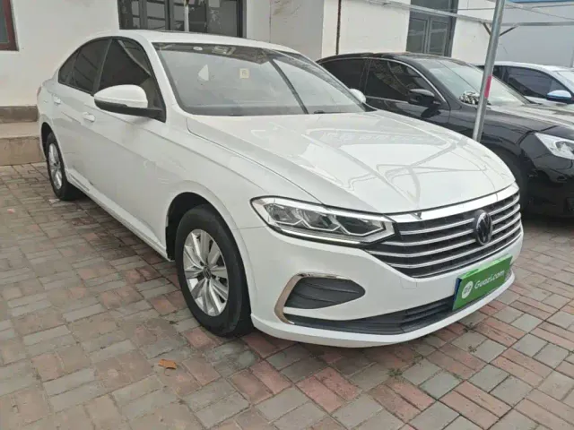 Volkswagen Lavida — Фото автомобиля 3