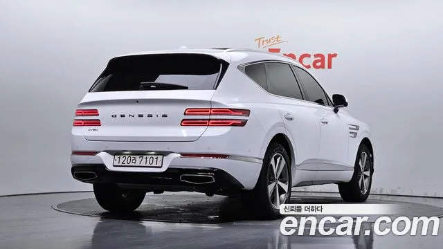Genesis GV80 — Фото автомобиля 2