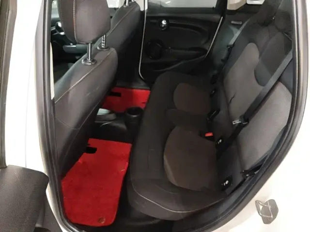 MINI Hatch — Фото автомобиля 21