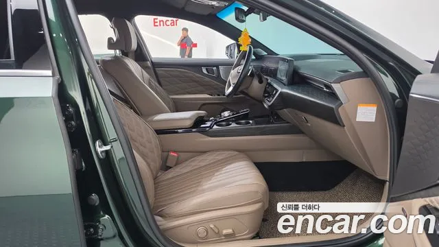 Kia K8 Hybrid — Фото автомобиля 11