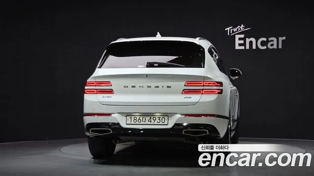 Genesis GV80 — Фото автомобиля 4