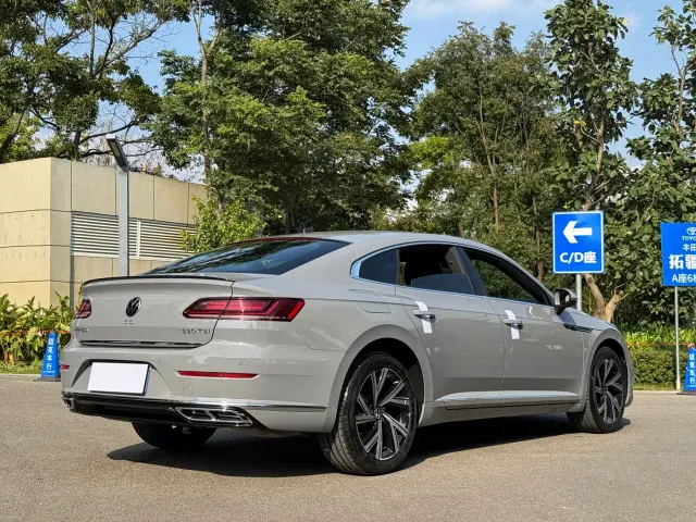 Volkswagen CC — Фото автомобиля 7
