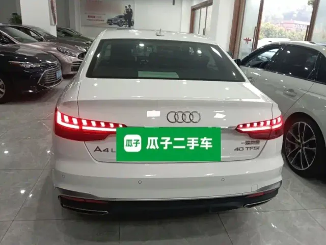 Audi A4L — Фото автомобиля 3