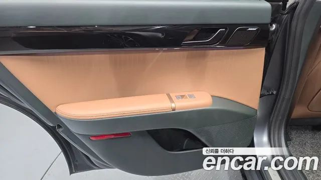 Hyundai Grandeur GN7 — Фото автомобиля 14