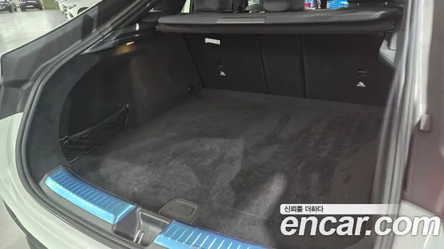 Mercedes-Benz GLE-Class — Фото автомобиля 4