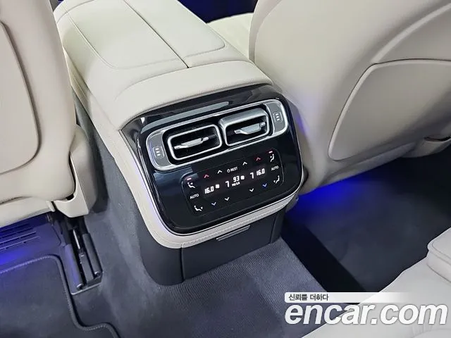 Mercedes-Benz S-Class S-класс W223 — Фото автомобиля 13
