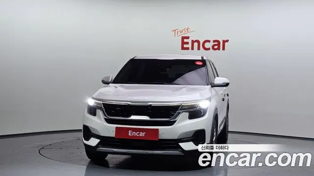 Kia Seltos Seltos Бензин 1.6 турбо 2WD — Фото автомобиля 3