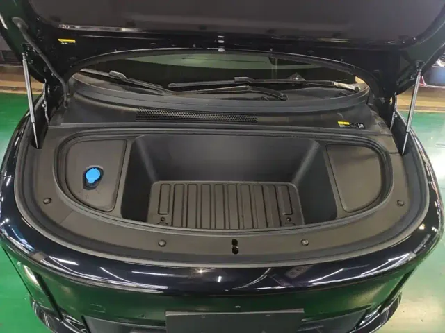 Li Auto i6 — Фото автомобиля 19