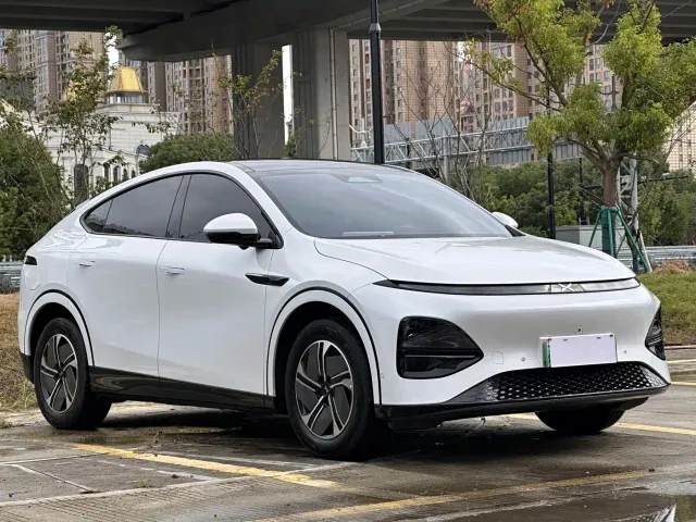 Xpeng G6 — Фото автомобиля 3