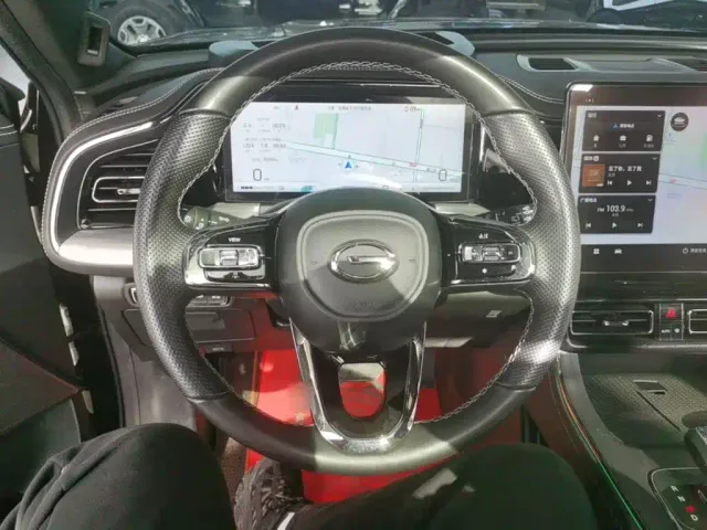 GAC Trumpchi GS8 — Фото автомобиля 10