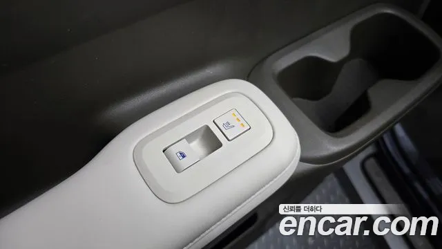 Hyundai Santa Fe MX5 — Фото автомобиля 27