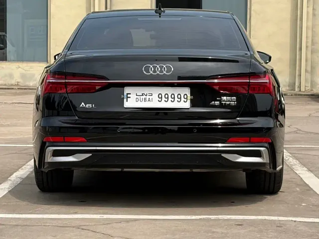 Audi A6L — Фото автомобиля 11