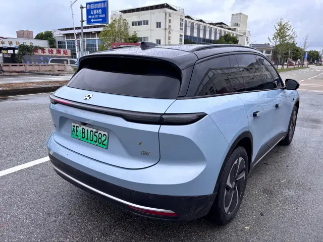 Nio ES6 — Фото автомобиля 9