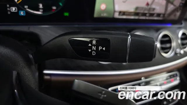 Mercedes-Benz E-Class W213 — Фото автомобиля 12