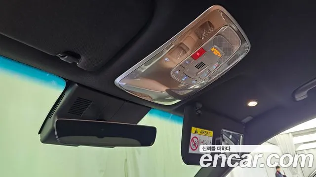Genesis GV70 — Фото автомобиля 23