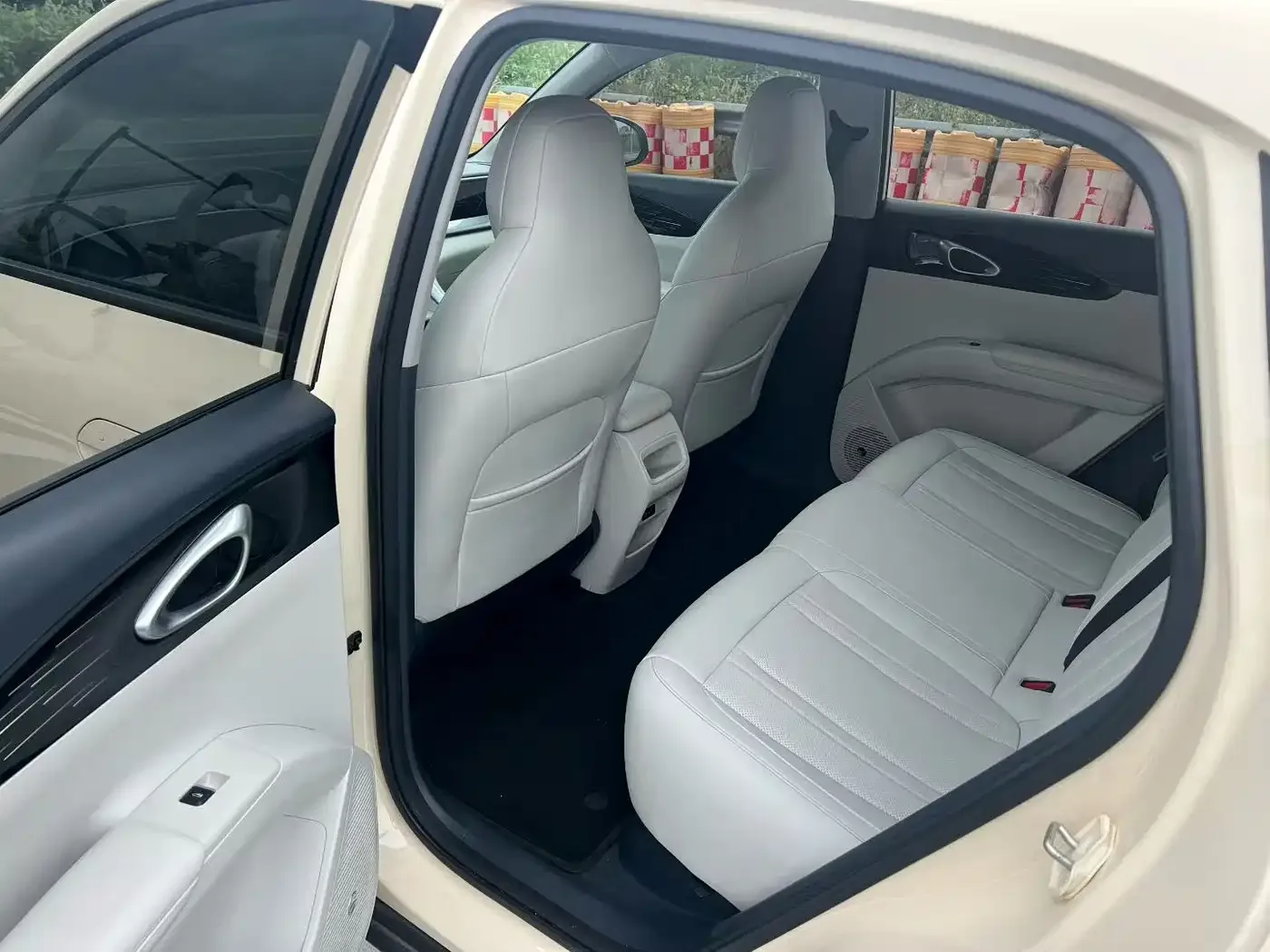 Geely Galaxy Starry Wish 2025 310km Dream Edition — Фото автомобиля 6