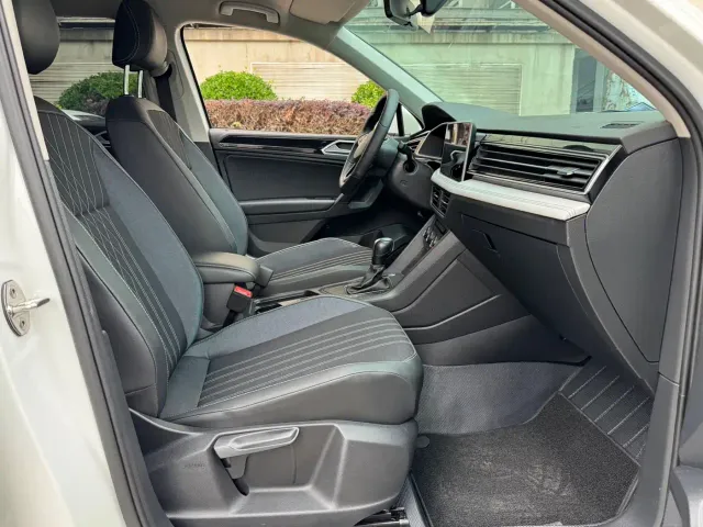 Volkswagen Tiguan L — Фото автомобиля 11