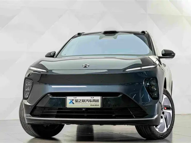 Nio ES8 — Фото автомобиля 3