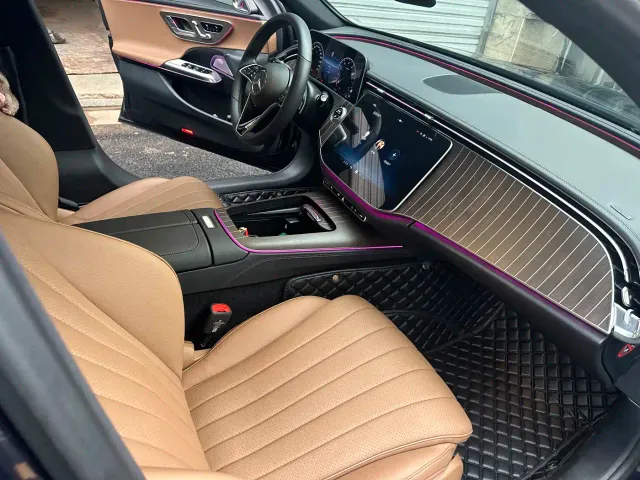 Mercedes-Benz E-Class — Фото автомобиля 11