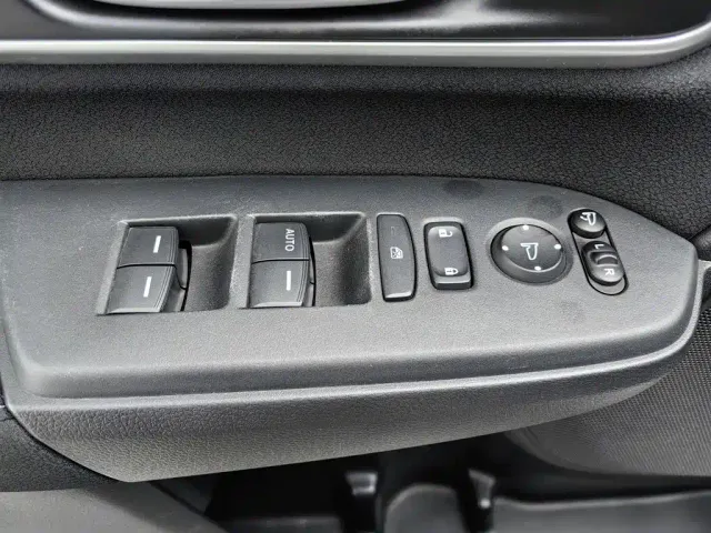 Honda CR-V — Фото автомобиля 9