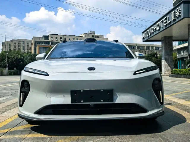Nio ET5 Touring — Фото автомобиля 3