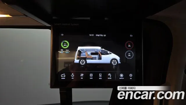 Hyundai Staria Staria 2WD автодом — Фото автомобиля 15