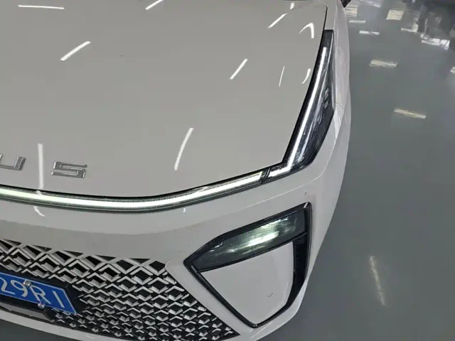 Maxus G70 — Фото автомобиля 23