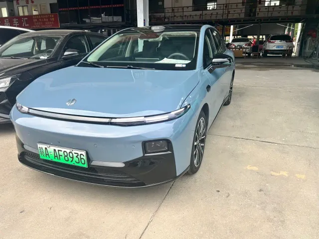Leapmotor B01 — Фото автомобиля 2
