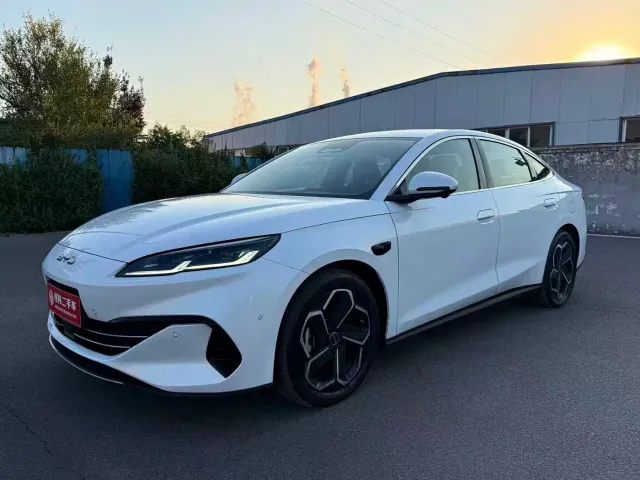 Фотография автомобиля — BYD Seal 06