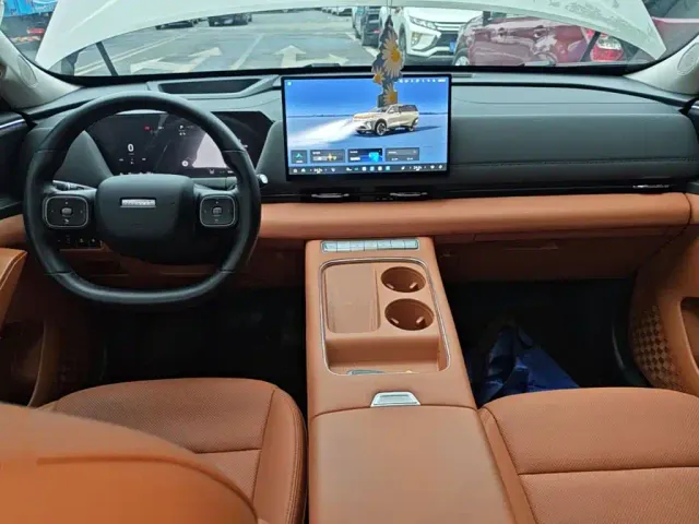 Haval Xiaolong MAX — Фото автомобиля 9