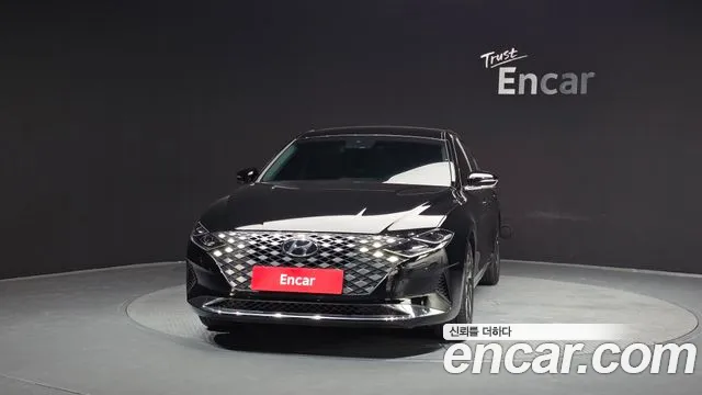 Hyundai Grandeur — Фото автомобиля 3