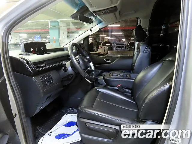 Hyundai Staria Staria Карго 3 места — Фото автомобиля 6