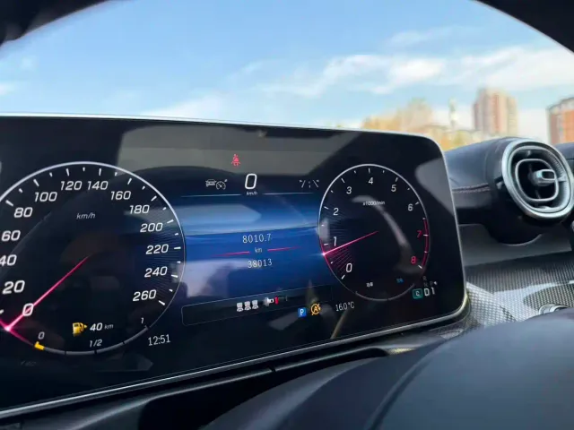 Mercedes-Benz C-Class — Фото автомобиля 12