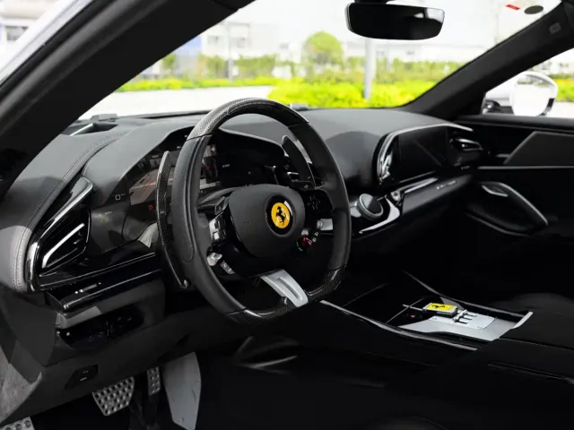 Ferrari Purosangue — Фото автомобиля 19