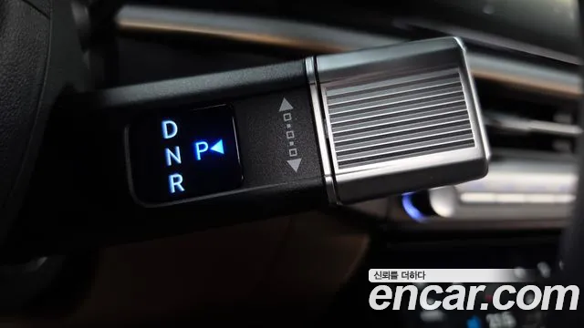 Hyundai Grandeur GN7 — Фото автомобиля 12