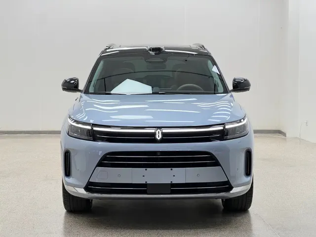 Aito M7 — Фото автомобиля 2