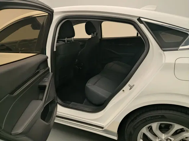 Ford Mondeo — Фото автомобиля 13