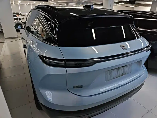 Nio ES6 — Фото автомобиля 4