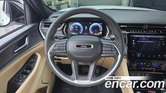 Jeep Cherokee Grand Cherokee(WL) 3.6 Limited — Фото автомобиля 13